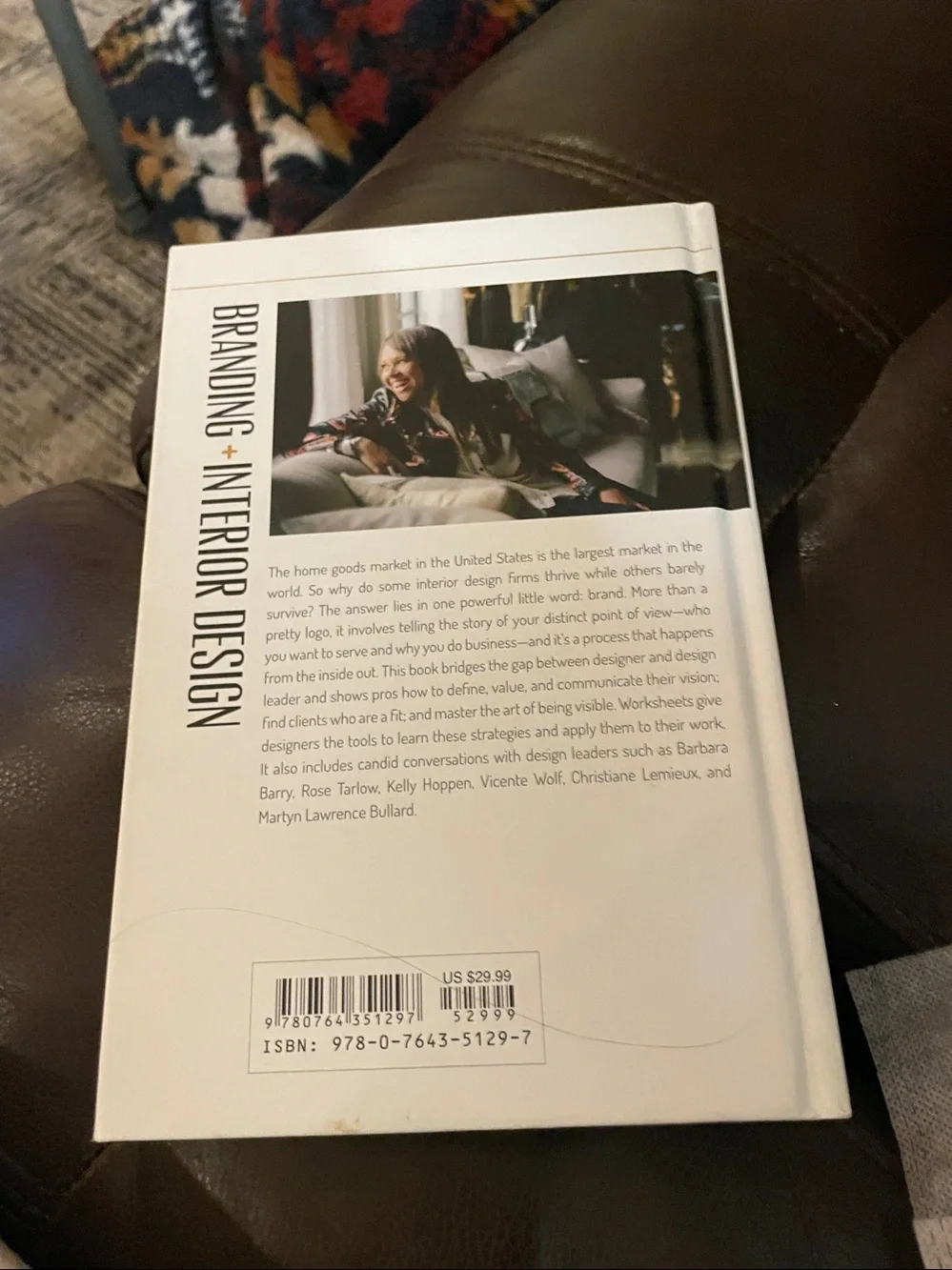 Kim Kuhteubl branding + Interior design book